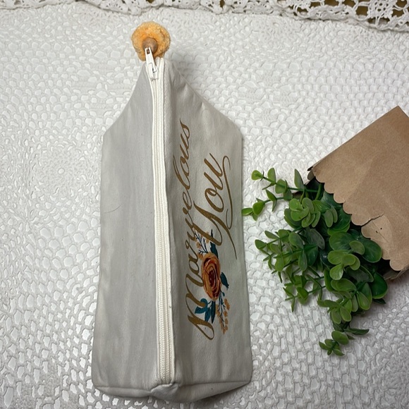 Marcellus You cotton makeup bag - Picture 5 of 5